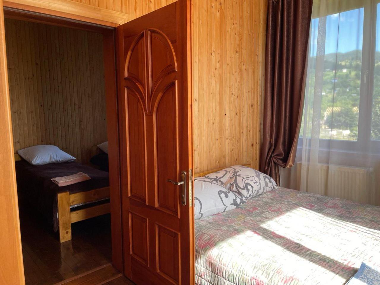 Старе Подвір'Я Verkhovyna Exterior foto